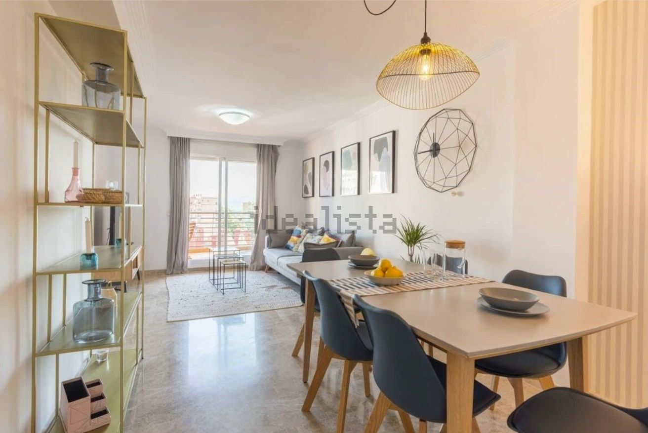 International House Hunters in Southern France from Pittsburgh: A Guide